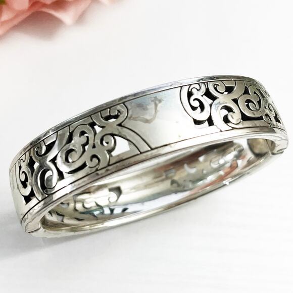 Brighton Mingle Hinged Magnetic Bangle Bracelet - Picture 6 of 8